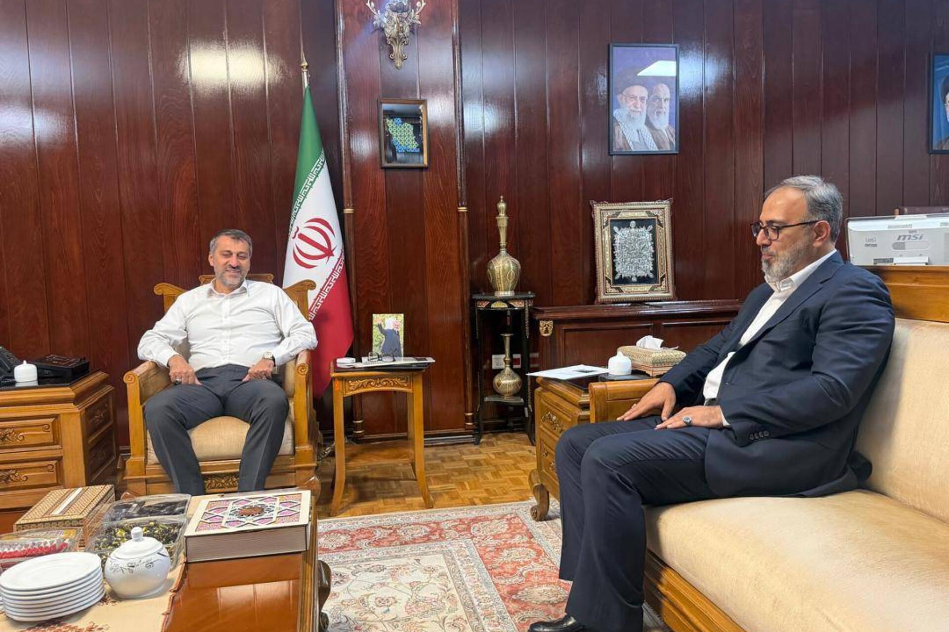توسعه همکاریهای راهبردی «پیام» و دبیرخانه مناطق آزاد